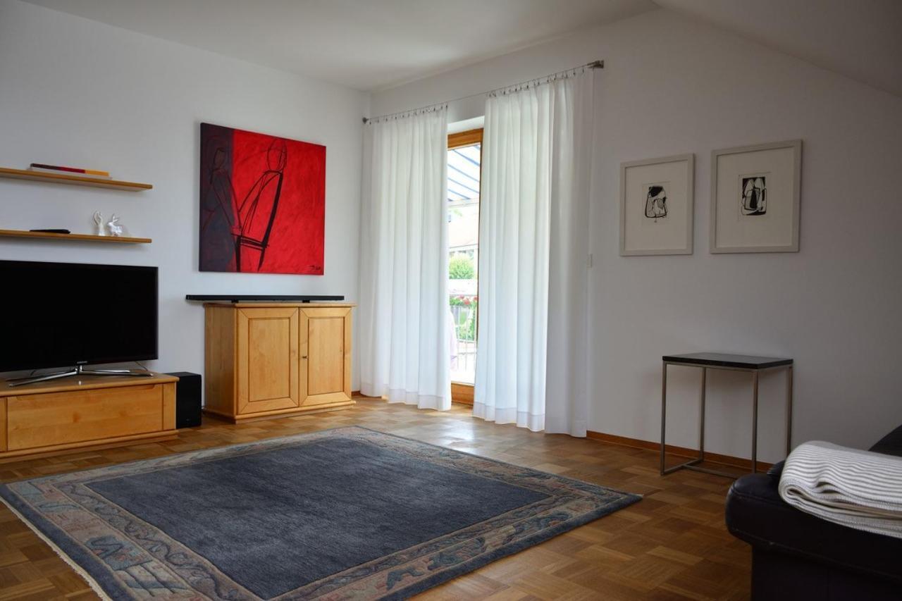 Ferienwohnung Bart フリードリヒスハーフェン エクステリア 写真